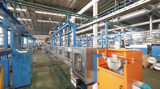 買う LSOH/XLPE太陽光発電ワイヤータンデム押出機用200m/minワンステップ押出生産ライン online manufacture