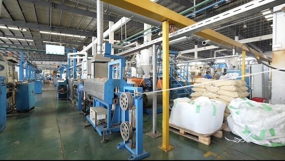 buy Photovoltaic Cable Tandem Extruder with One-Step Extrusion and 200m/min Speed for Efficient Wire Extrusion Line online manufacture