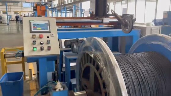 Comprar Línea de producción de extrusión de un solo paso, extrusora en tándem de cable fotovoltaico LSOH/XLPE de 200m/min online manufacture